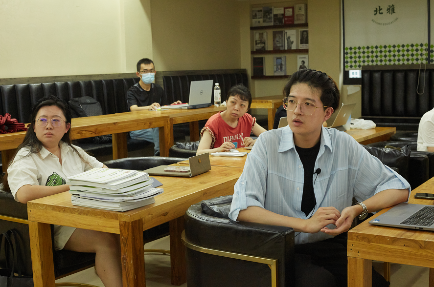 海口出国留学机构.jpg